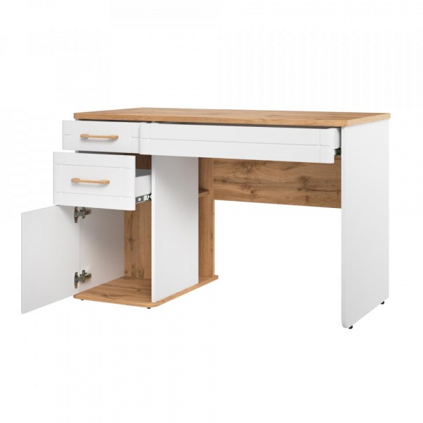 детский письменный стол