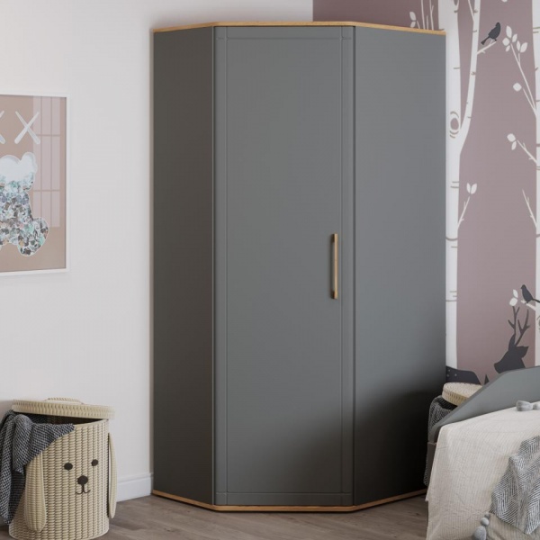 шкаф в детскую комнату