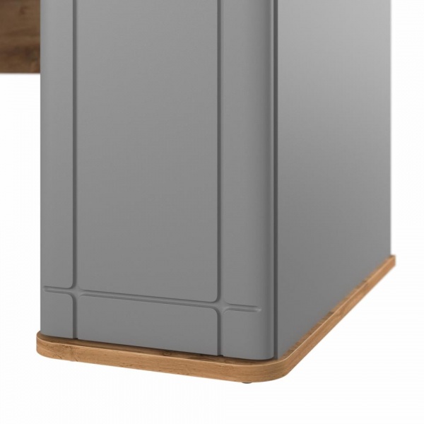 детский письменный стол