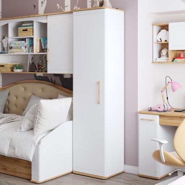 шкаф в детскую комнату