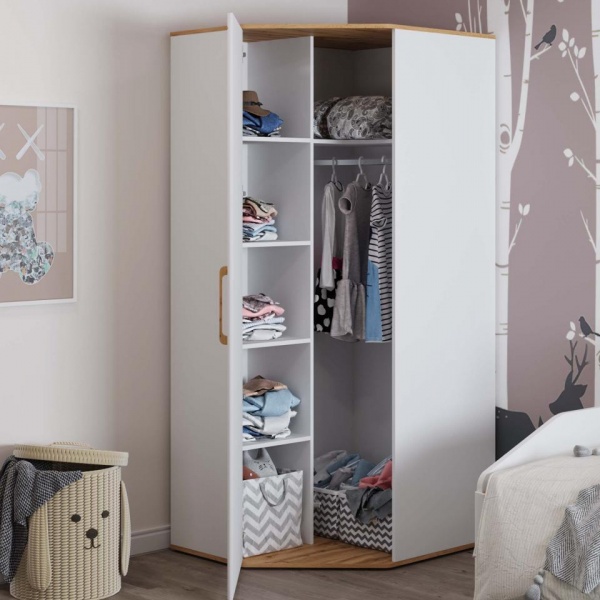 шкаф в детскую комнату