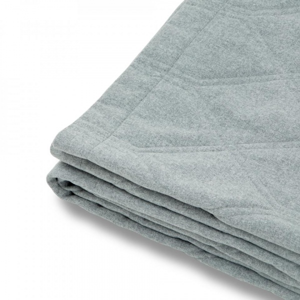 пледы и покрывала