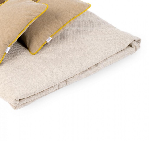 пледы и покрывала