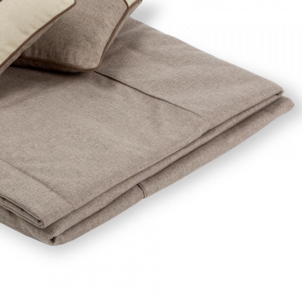 пледы и покрывала