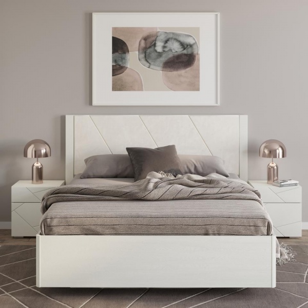 кровать в спальню