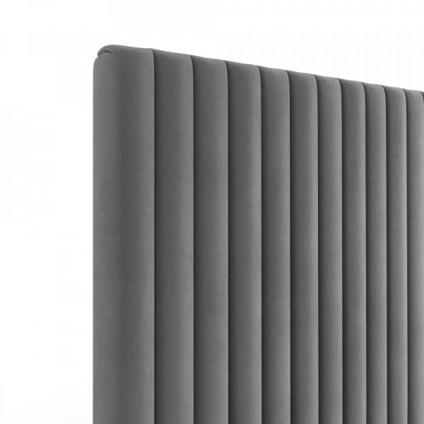 Двуспальные кровати