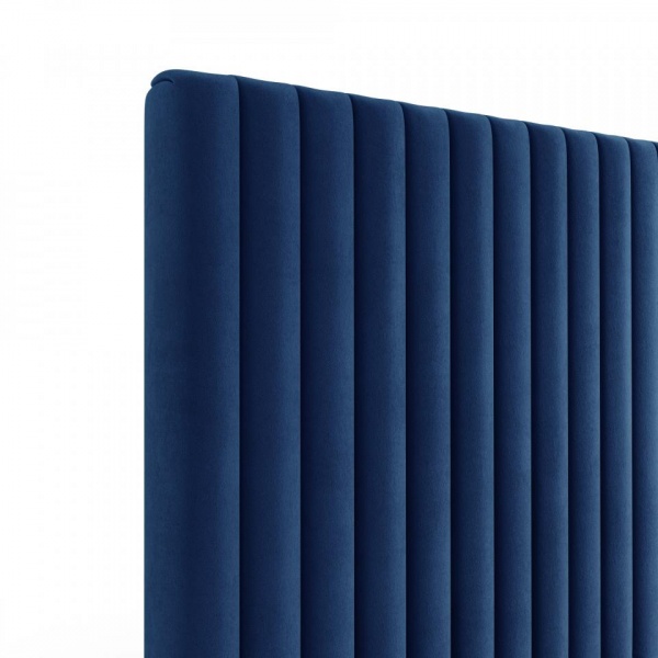 Двуспальные кровати