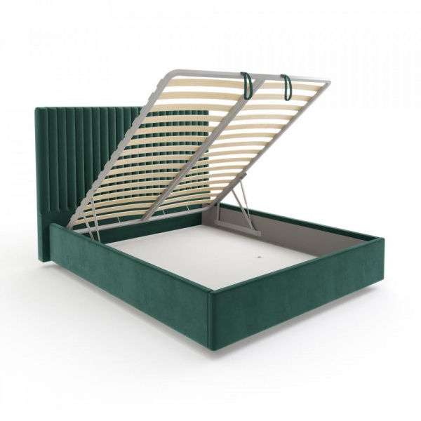 кровать в спальню