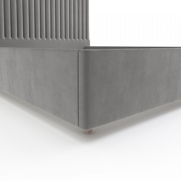 кровать в спальню