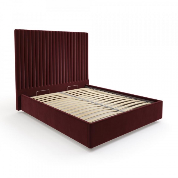 кровать в спальню