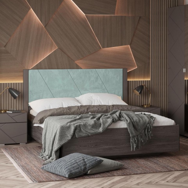 Двуспальные кровати