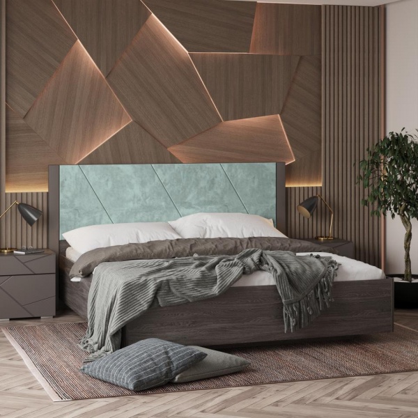 Двуспальные кровати