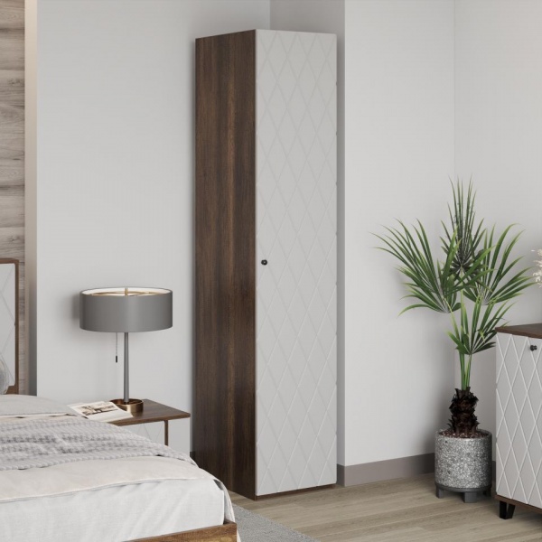 Распашные шкафы