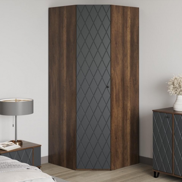 Распашные шкафы