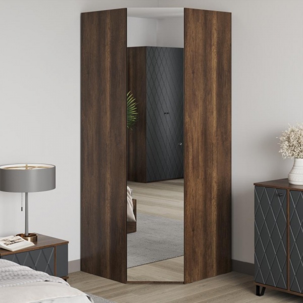 Распашные шкафы