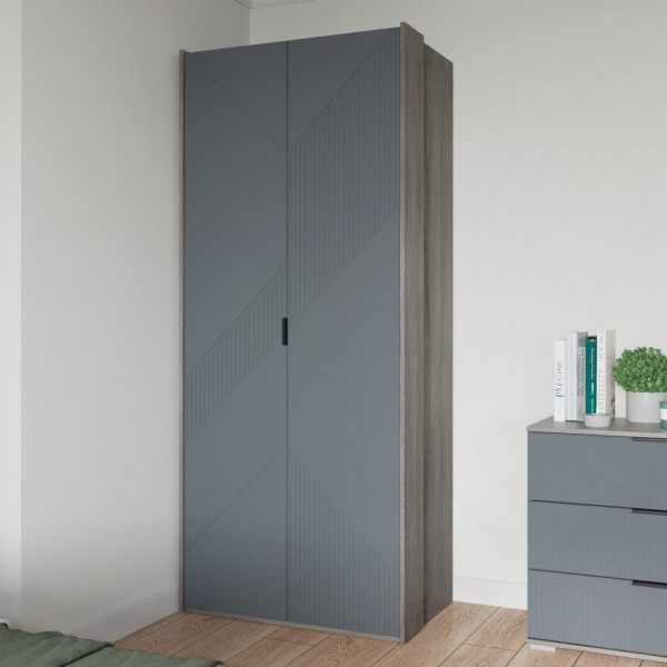 Распашные шкафы