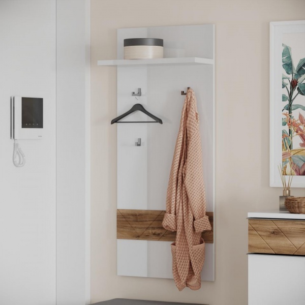 настенная вешалка для одежды