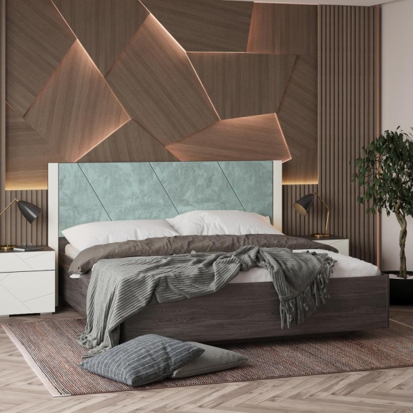 Двуспальные кровати