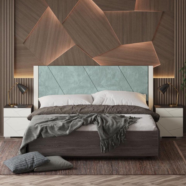 Двуспальные кровати