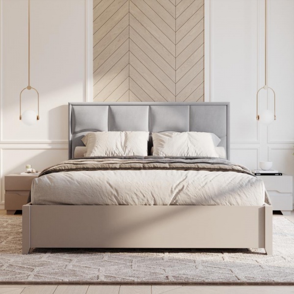 кровать в спальню