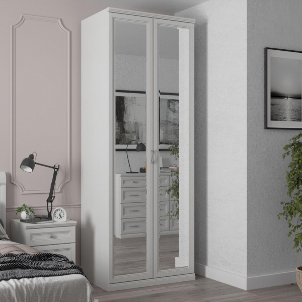 Распашные шкафы