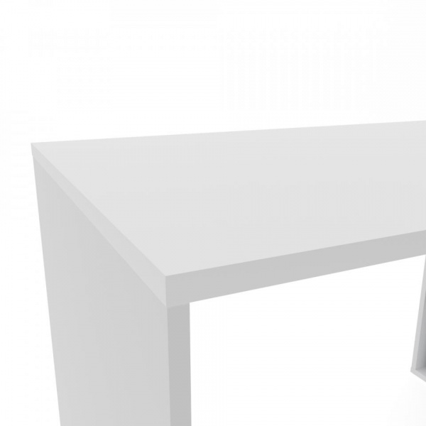 письменный стол в комнату