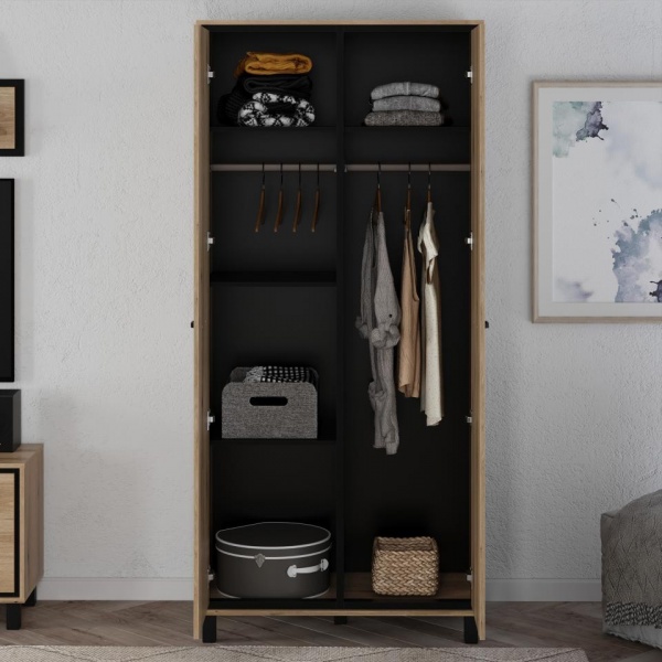 Распашные шкафы