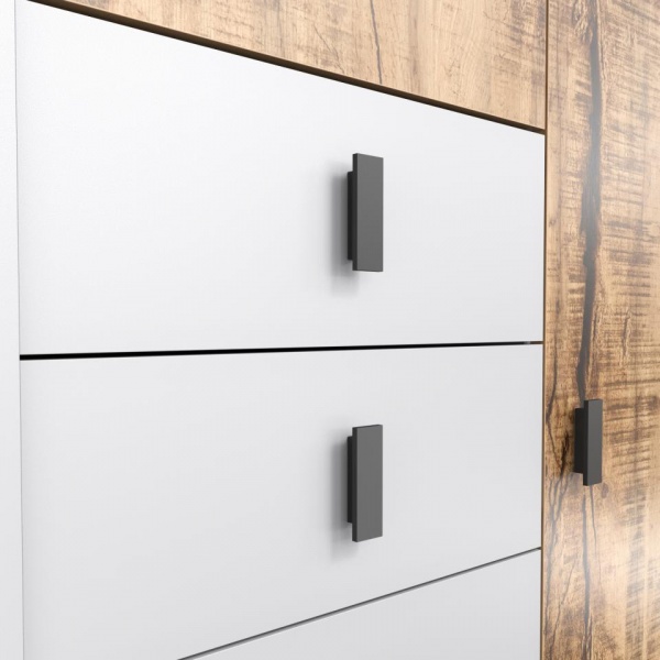 Распашные шкафы