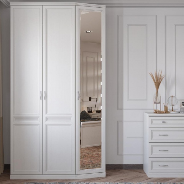 Распашные шкафы