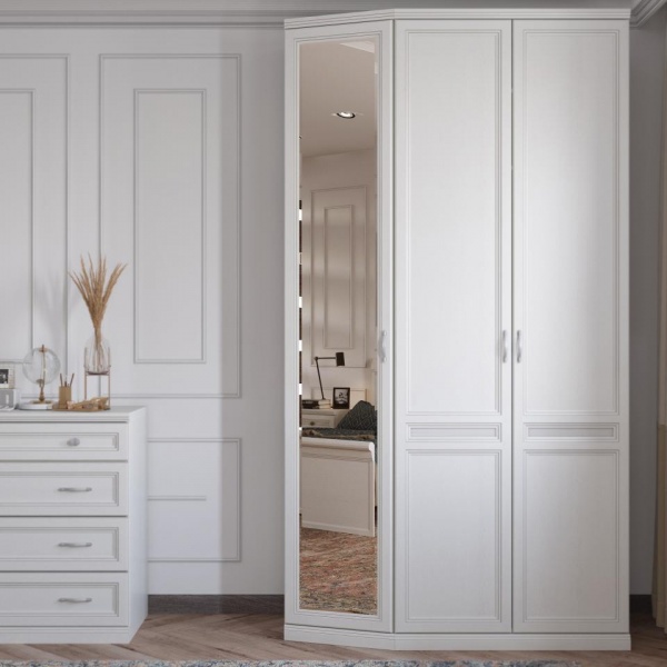 Распашные шкафы