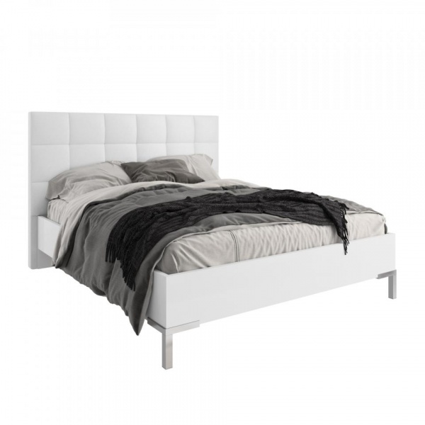 кровать в спальню