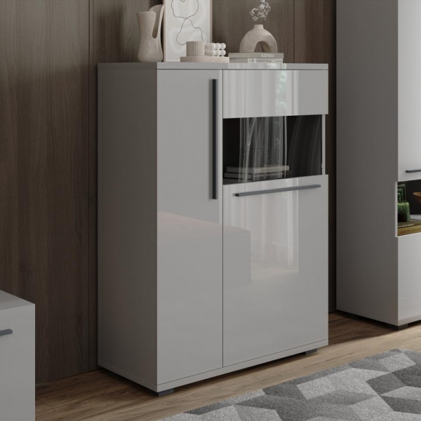 шкафы-витрины