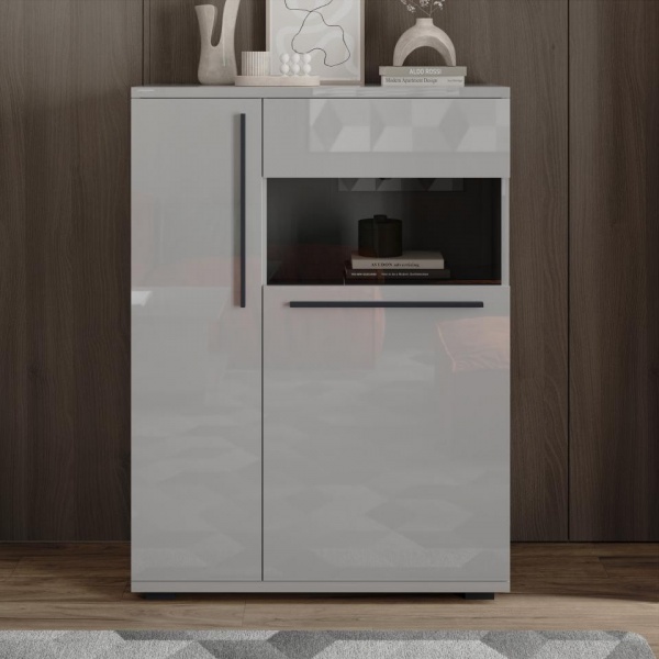 шкафы-витрины