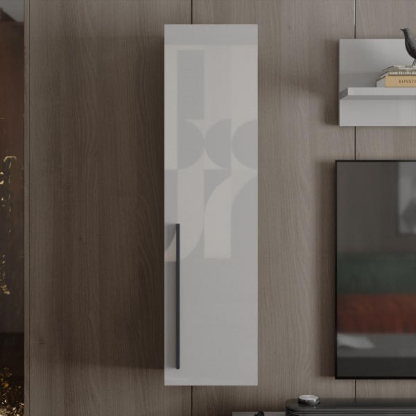 навесной шкаф в комнату