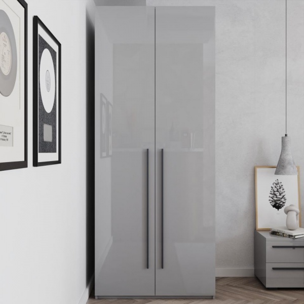 Распашные шкафы