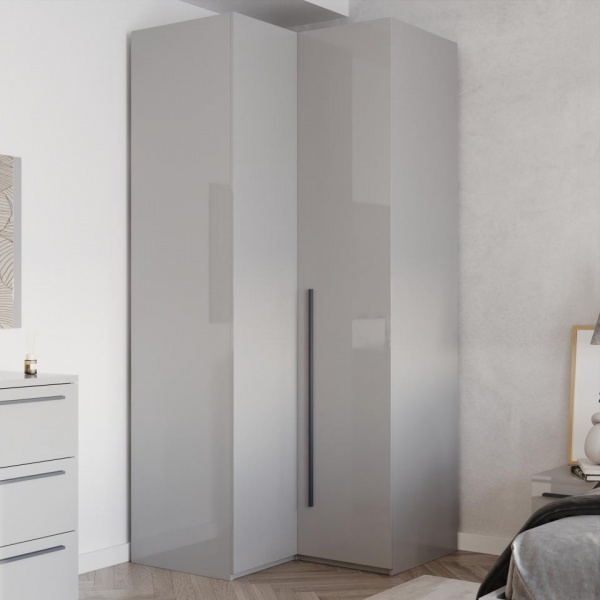 Распашные шкафы