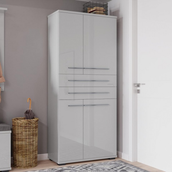 Распашные шкафы