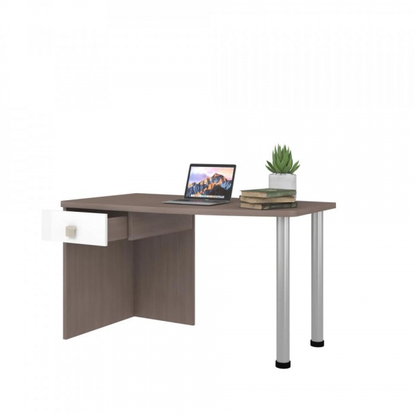 детский письменный стол