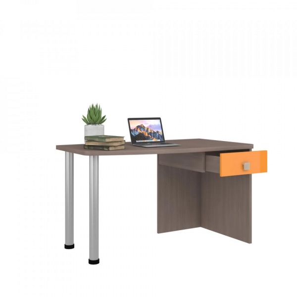 детский письменный стол