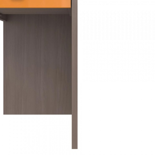 детский письменный стол