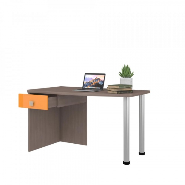 детский письменный стол