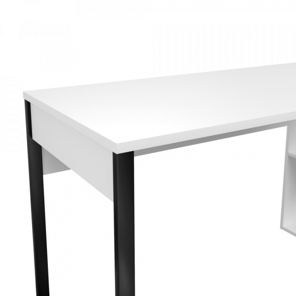 письменный стол в комнату