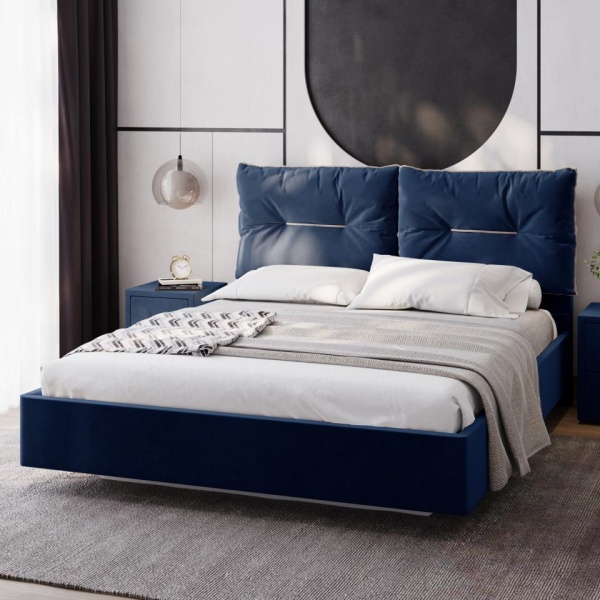 кровать в спальню