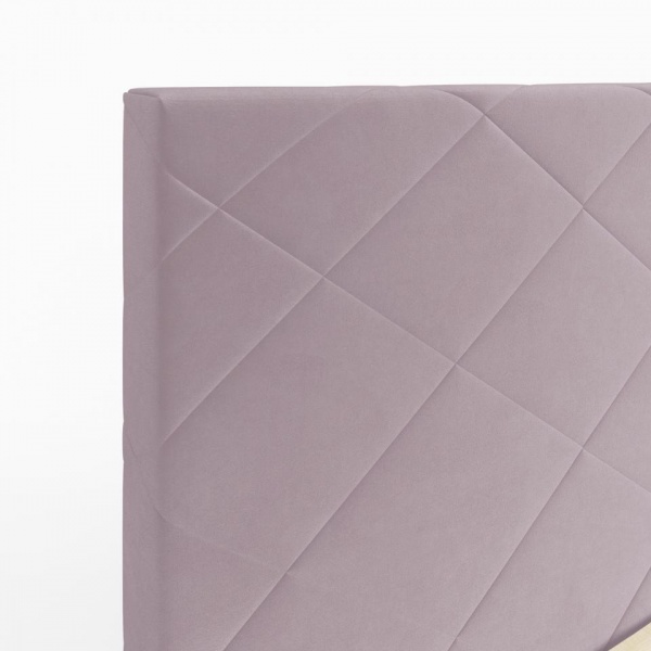 Двуспальные кровати