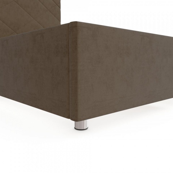 кровать в спальню