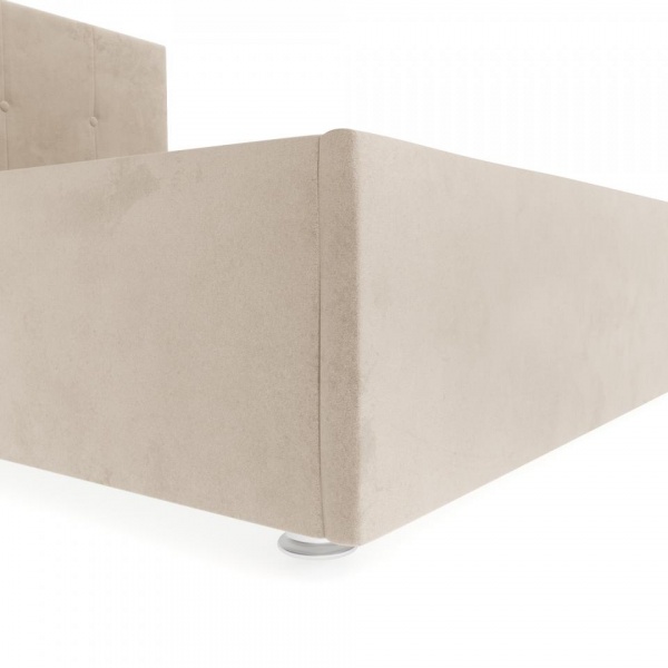 Двуспальные кровати