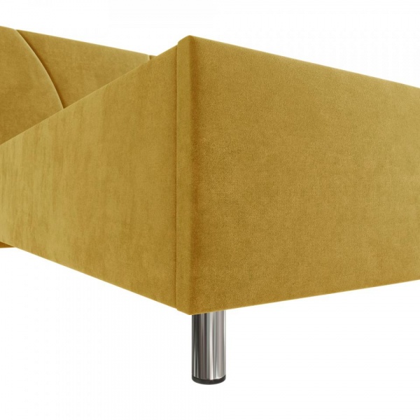 кровать в спальню