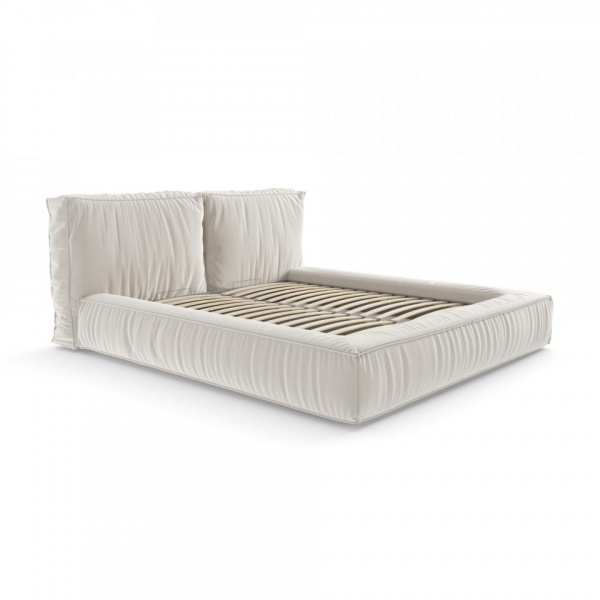 Двуспальные кровати