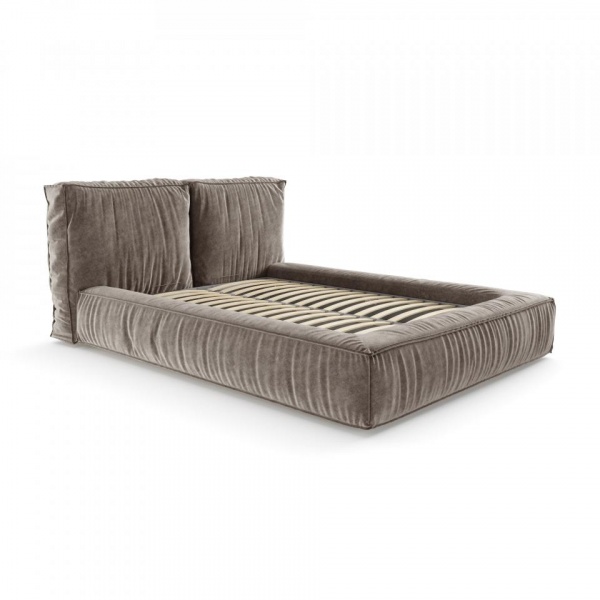 кровать в спальню