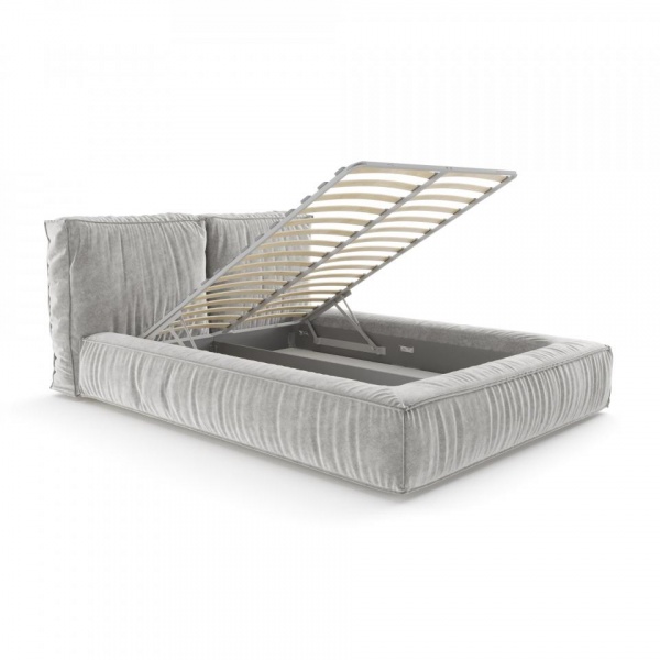 кровать в спальню